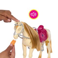 Barbie Great Horse Chase Barbie ve Dansçı Atı-  HXJ42