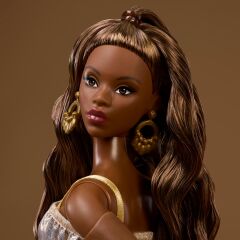 Barbie Basics İkonik Koleksiyon Bebeği Model 09 JJX28