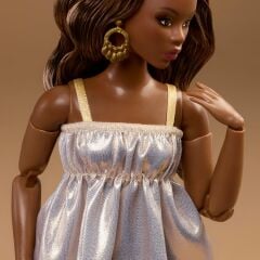 Barbie Basics İkonik Koleksiyon Bebeği Model 09 JJX28