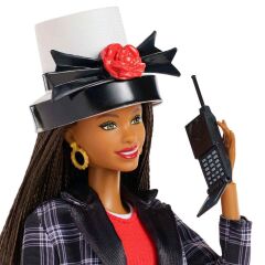 Barbie Signature Dionne 30. Yıl Dönümü Özel Koleksiyon Bebeği JBJ47