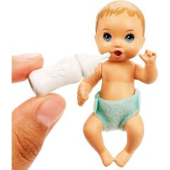 Barbie Skipper Bebek Bakıcılığı FHY97 - Beşikli Oyun Seti HJY33