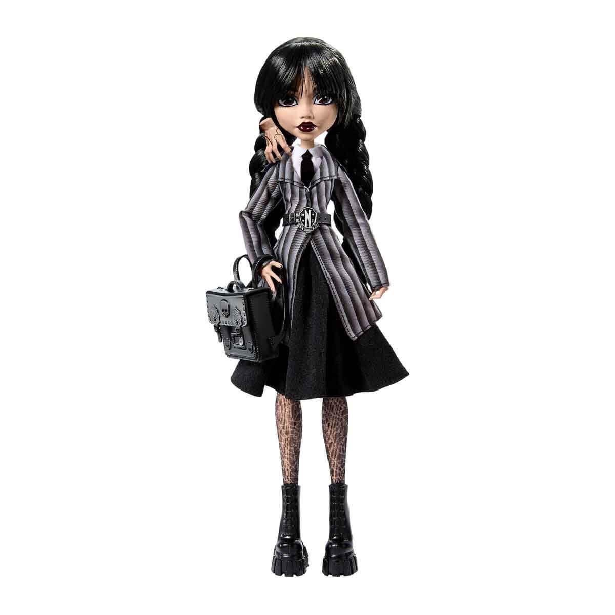 Monster High Koleksiyon Wednesday Okul Üniformalı Bebek HXJ04