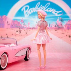 Barbie The Movie Pembe Bereli Barbie Bebek JBJ53
