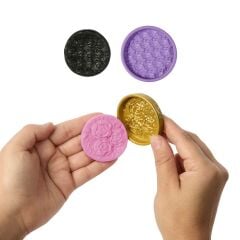 Monster High Doğum Günü Serisi - Clawdeen'in Pasta Yapım Seti JBG78