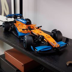 42141 LEGO Technic McLaren Formula 1™ Yarış Arabası