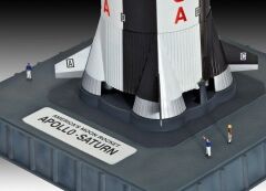 Revell Apollo Saturn V (04909)
