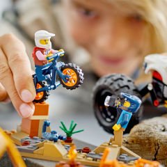 60387 LEGO® City 4x4 Arazi Aracı Maceraları