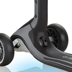 ISABEL GLOBBER ULTİMUM IŞIKLI SCOOTER - SİYAH