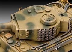 Revell PzKpfw VI Tiger Ausf. H (03262)
