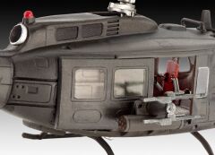 Revell Bell UH-1H Gunship-4983 (04983)