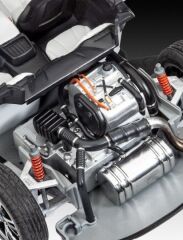 Revell BMW i8 (07008)