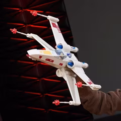 Star Wars Epic Force Strike X Wing Kanatlı Araç Aksiyon Figürü-  G0768