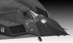 Revell F-117 Stealth Fighter (03899)