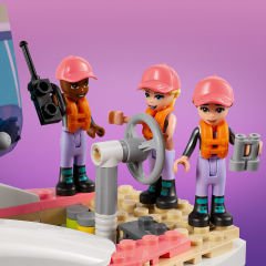 41716 LEGO Friends Stephanie'nin Yelkenli Macerası