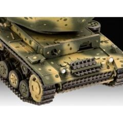 Revell Flakpanzer III''Ostwind'' (3,7 cm Flak 43) (03286)