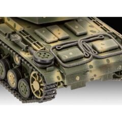 Revell Flakpanzer III''Ostwind'' (3,7 cm Flak 43) (03286)