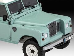 Revell Model Set Land Rover III (67047)