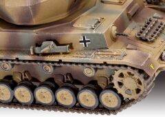 Revell Flakpanzer IV ''Wirbelwind'' (2 cm Flak 38) (03267)