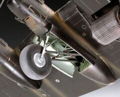Revell Avro Lancaster ''DAMBUSTERS'' (04295)