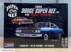 Revell 1969 Dodge Super Bee (14505)