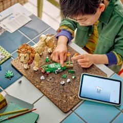 31386 LEGO® Creator 3’ü 1 Arada Vahşi Hayvanlar: Görkemli Aslan