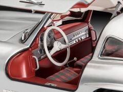 Revell Mercedes Benz 300 SL (07657)