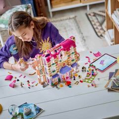 42704 LEGO® Friends Büyük Heartlake City Oteli