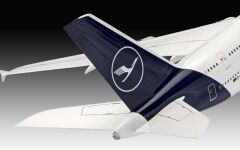 Revell Airbus A380-800 Lufthansa New Livery (03872)