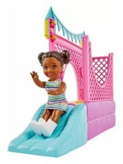 Barbie Bebek Bakıcısı Skipper Set HHB67
