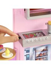 Barbie'nin Muhteşem Restoranı Oyun Seti GXY72