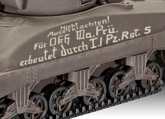 Revell Sherman M4A1 (03290)