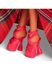 Barbie 2024 Mutlu Yıllar Bebeği Esmer HRM63