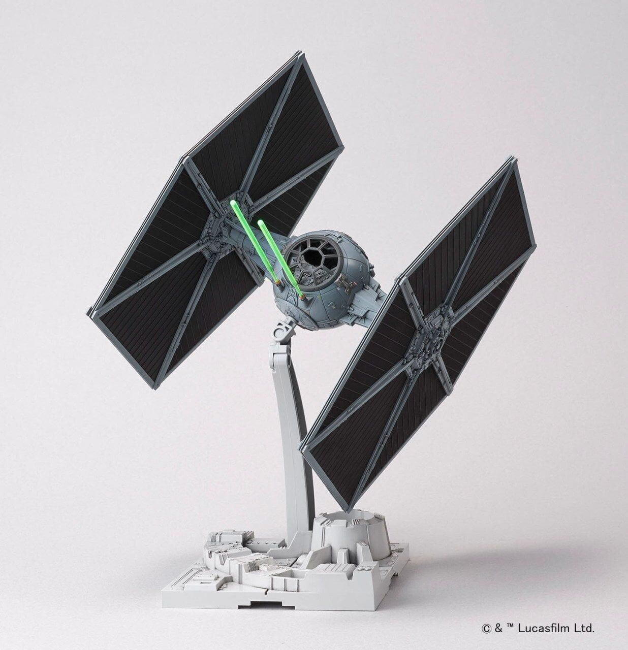 BANDAI Star Wars TIE Fighter (01201)
