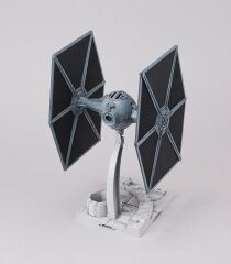 BANDAI Star Wars TIE Fighter (01201)