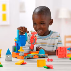 Play-Doh Damga ve Testere Aleti Tezgahı-   F9141