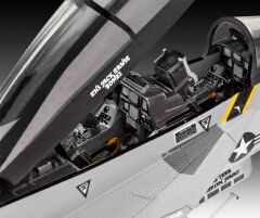 Revell Model Set F/A-18F Super Hornet (63834)