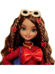 Barbie Dream Besties Teresa HYC23