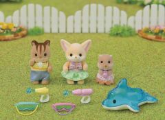 Sylvanian Families Anaokulu Arkadaşları Havuz Eğlencesi Üçlüsü (5749)
