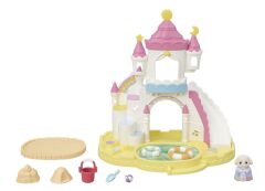 Sylvanian Families Anaokulu Havuzlu Şato (5746)