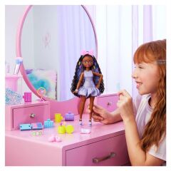 Barbie Dream Besties Barbie ile Hazırlan Brooklyn Bebek ve Aksesuarları- JGG39