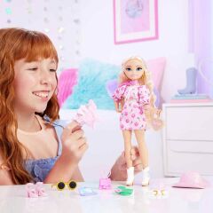 Barbie Dream Besties Festival Kombinleri Barbie Malibu Bebek ve Aksesuarları-  JGH87