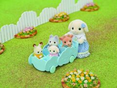Sylvanian Families Gökkuşağı Anaokulu Otobüsü (5744)