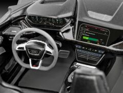 Revell Audi RS e-tron GT easy-click-system (07698)