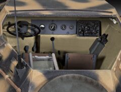 Revell German Command Zırhlı Araç Sd.Kfz.247 Ausf.B (03335)