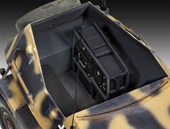 Revell German Command Zırhlı Araç Sd.Kfz.247 Ausf.B (03335)