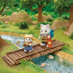 Sylvanian Families Heyecanlı Keşif Seti Latte Kedi Çocuk & Bebek (5763)
