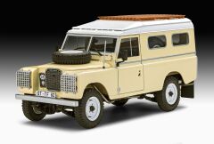 Revell Model Set Land Rover Series III LWB (67056)