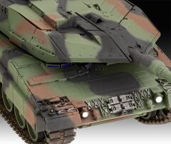 Revell Leopard 2 A6M (03342)