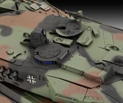 Revell Leopard 2 A6M (03342)