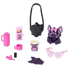 Monster High Ana Karakter Bebekler HPD53 - Pembe Kurdeleli Draculaura JHK29
